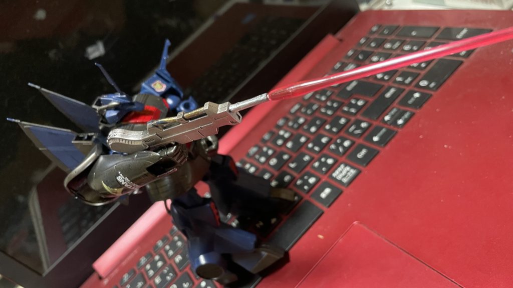 ビームライフル発射