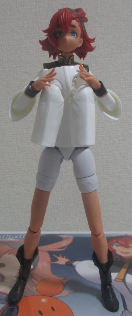 もちろん、制服のズボンもありますw