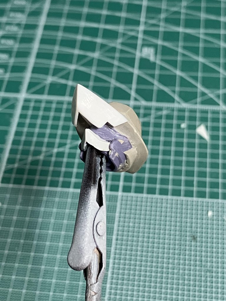 実際につけた感じがこちら。デスフィズだよ！！これ！！すっごいデスフィズ！！この時点でかなりテンションが上がりましたね。ここから完成まで一気にスピードが上がりました。