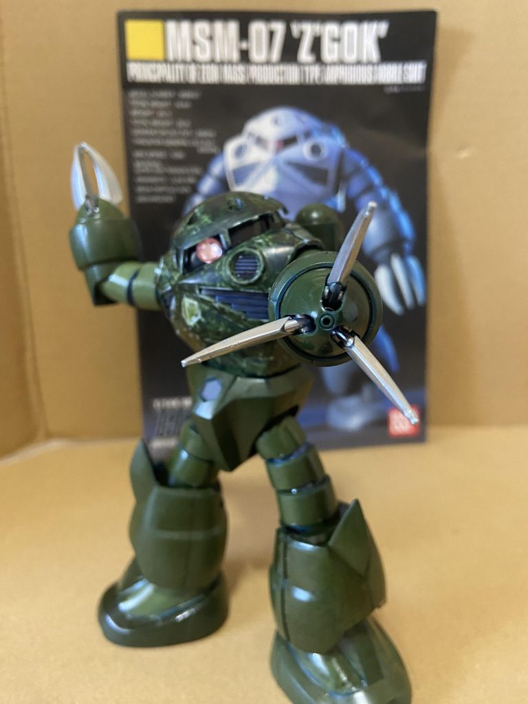 MGの「量産型ズゴック」のパッケージ絵をイメージし撮影しました！(*^^*)