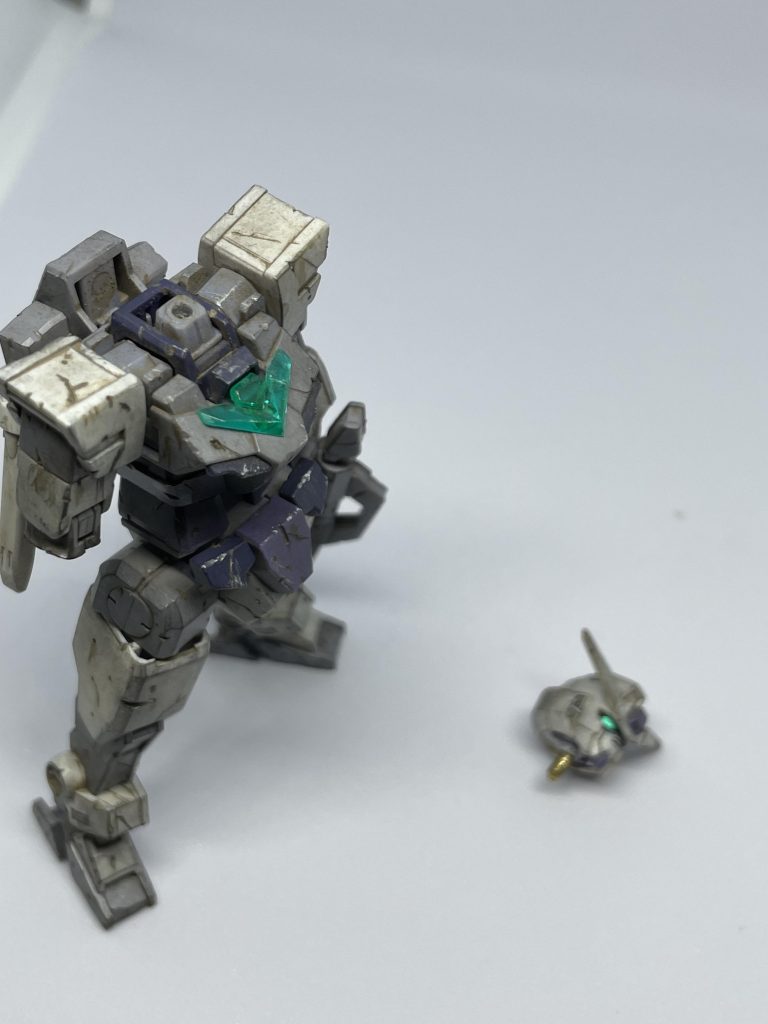 首も少し長く感じたので詰めてみたらいい感じになりました。