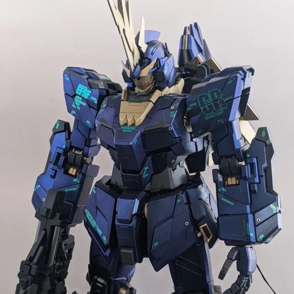 PGユニコーンガンダムバンシィ クリスタルカラー全塗装