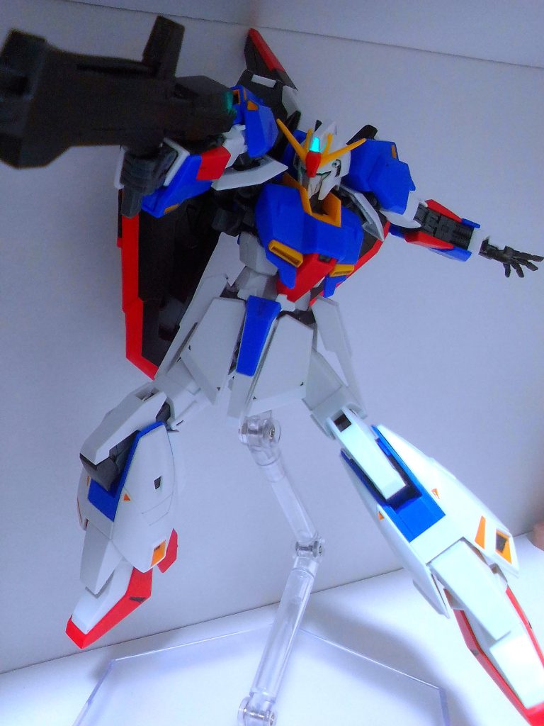 こちらは、最終完成前(シール貼り、遮光)の写真ですが、気に入っている一枚です。