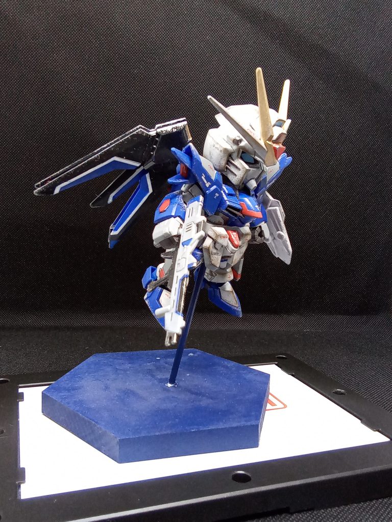 ライジングフリーダム–3枚目/制作者：streifen