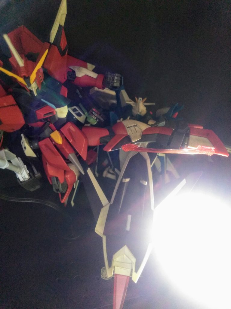 『MSを相手にアノ装備は不利だっ』ガノタの方々によく突っ込まれていました😩しかし!ご覧に成りましたか❗🤔あの最新スペックの4機を相手に破竹の闘い❗※この戦闘シーンは「UP主の神バトルシーン」として、脳内に永久保存されていく事でしょう。