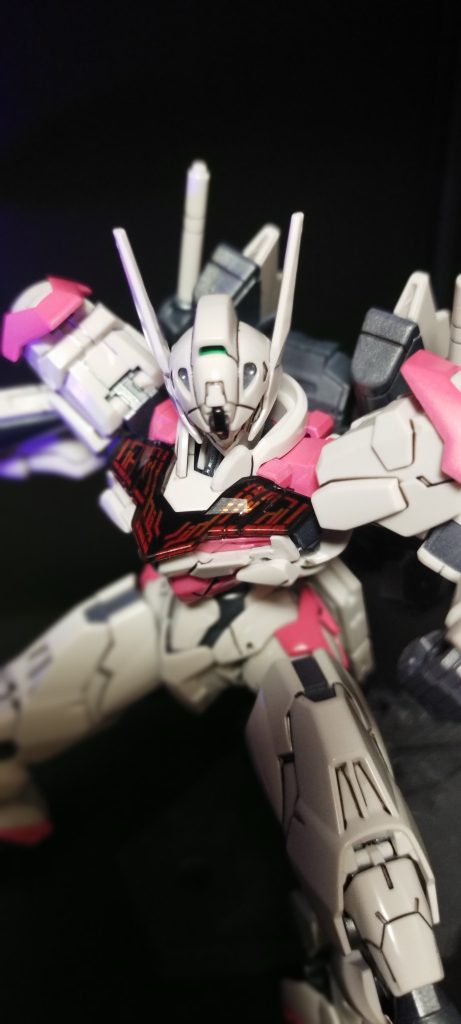 ほんとはもっと艶々なイメージだったんですが、なかなか思い通りにはならないですね。