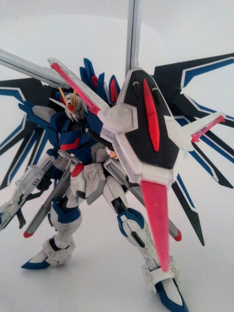 さて❗「SEED世界の主人公である『キラ・ヤマト』今回は無印時代前半での「ウジウジ悩む姿」が復活です😭💦💦※ヤハリ『キラくん』の本質はコレだっ❗「ニョニョ」しながら視聴をする「UP主」でした😏