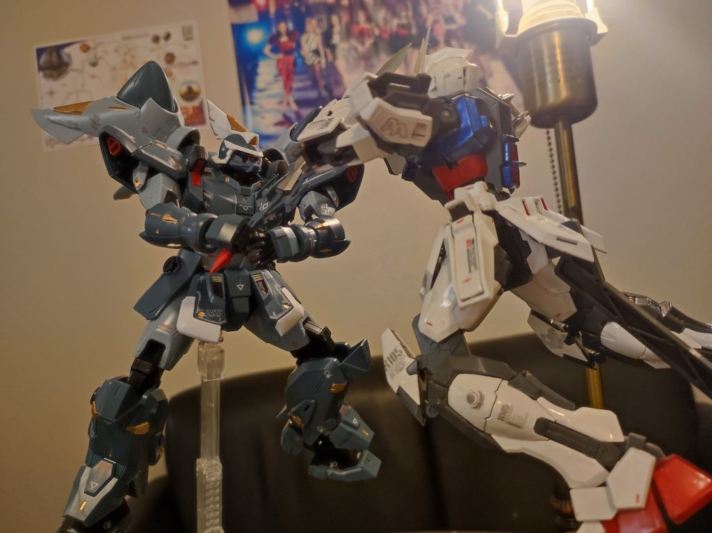 初陣なのに、最高のコーディネイターと呼ばれたキラはOSを編集し、ガンダムを上手く使いました。