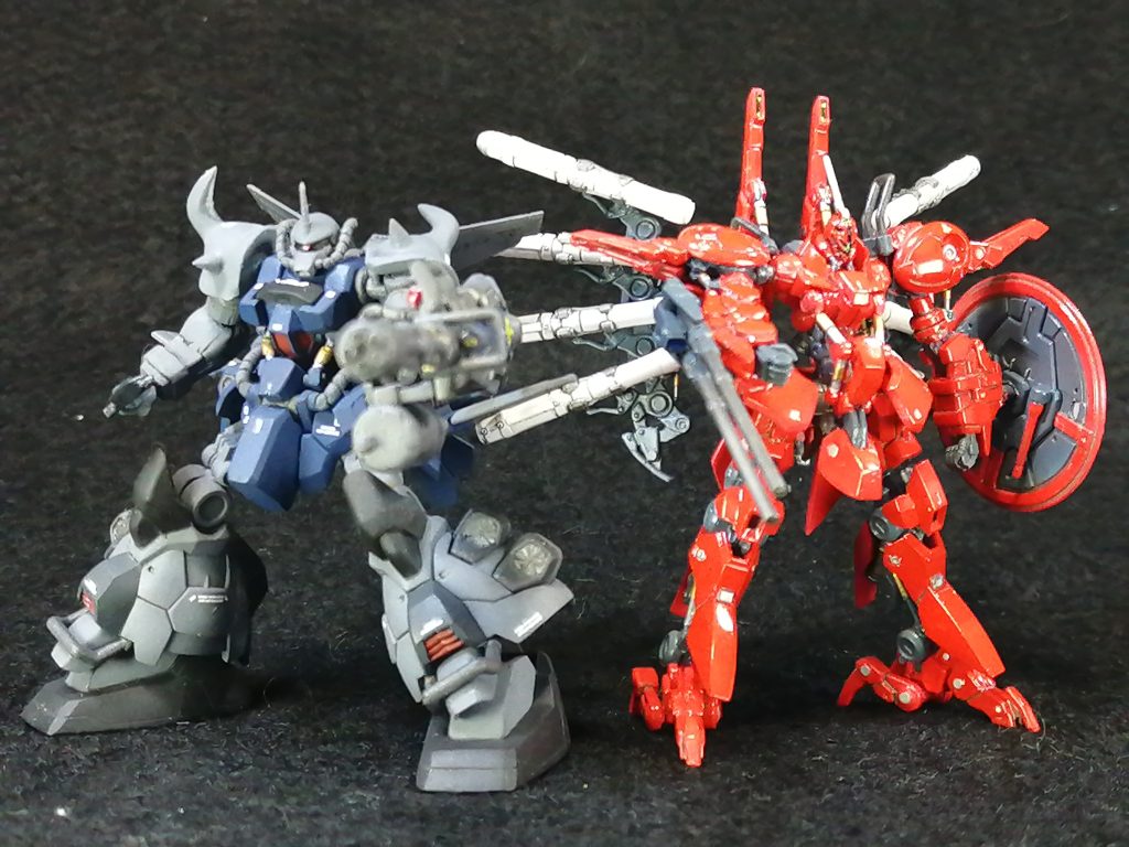 最後に可動化したグフフライトと。最期まで見てくれてありがとうございます。