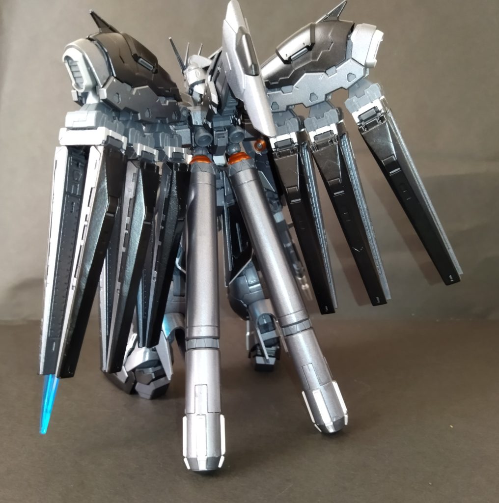 【幻の2号機】RX-93N2 N(ノワール)ガンダム–3枚目/制作者：みつひデレラ