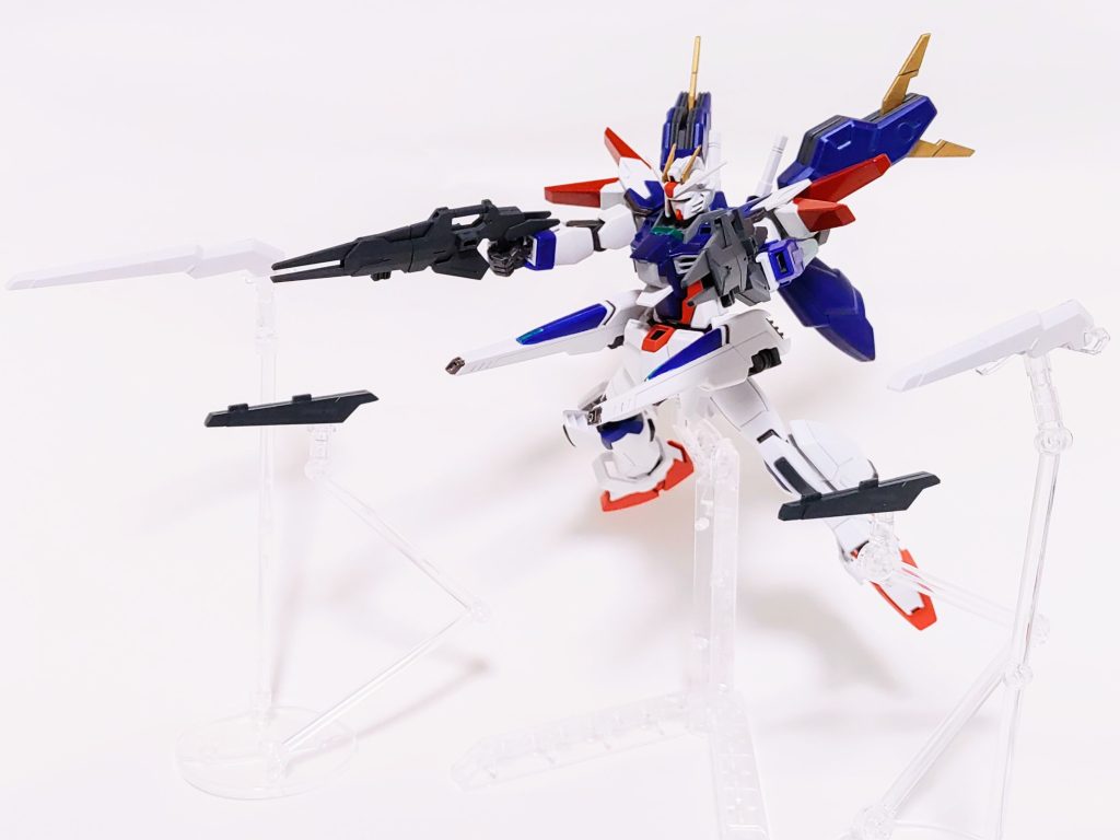 フルバースト。ポージングむずいなこれ…