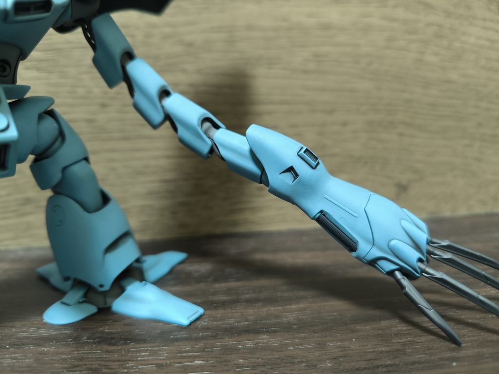 動力パイプはスプリングを使いました