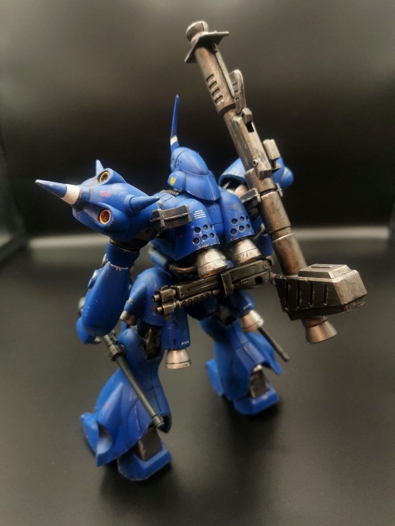 偶然手に入ったケンプファーのデカールとアシタノデカールを施しています。