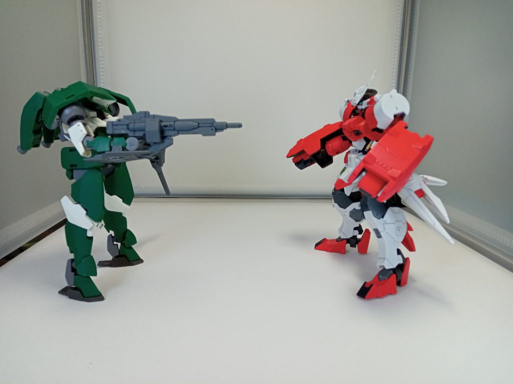 昔作ったレギンレイズ君に相手になってもらいます!