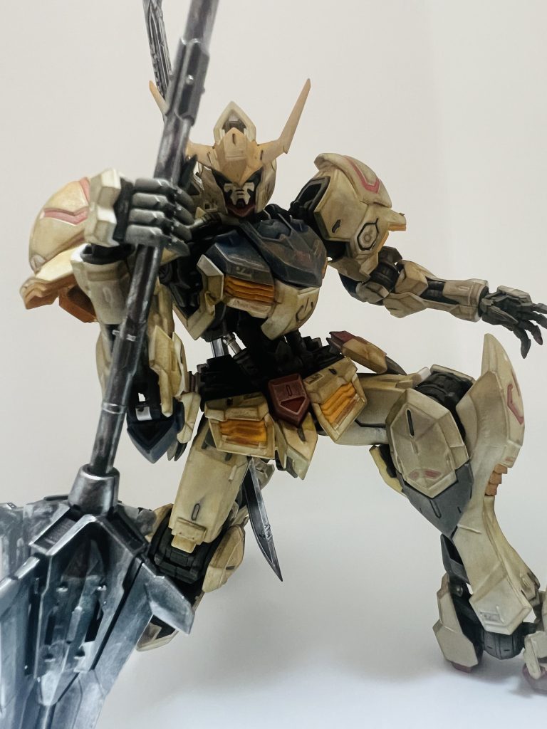 MG ガンダムバルバトス 成型色ウェザリング仕上げ–3枚目/制作者：シャオ