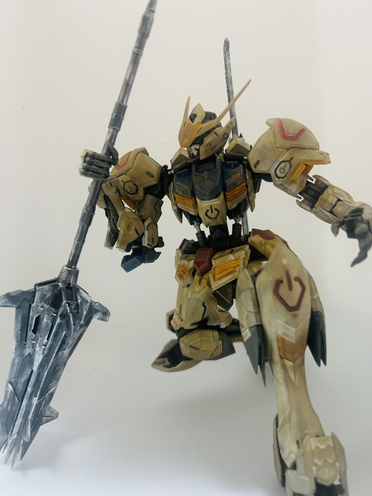 MG ガンダムバルバトス 成型色ウェザリング仕上げ–4枚目/制作者：シャオ