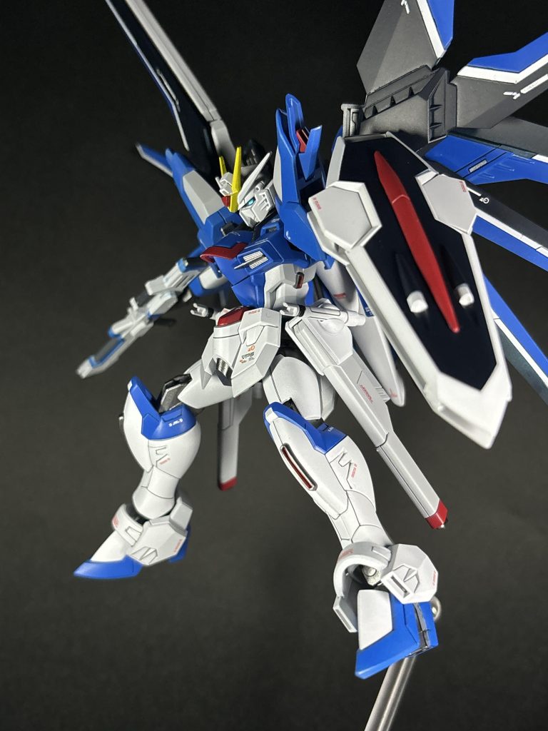 フリーダムっぽい登場シーン