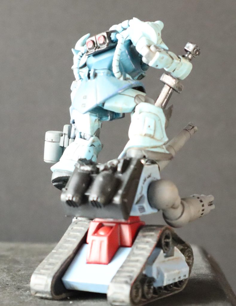 グフカスタムVS量産型ガンタンク（コンバージ）–4枚目/制作者：tytaniaIII