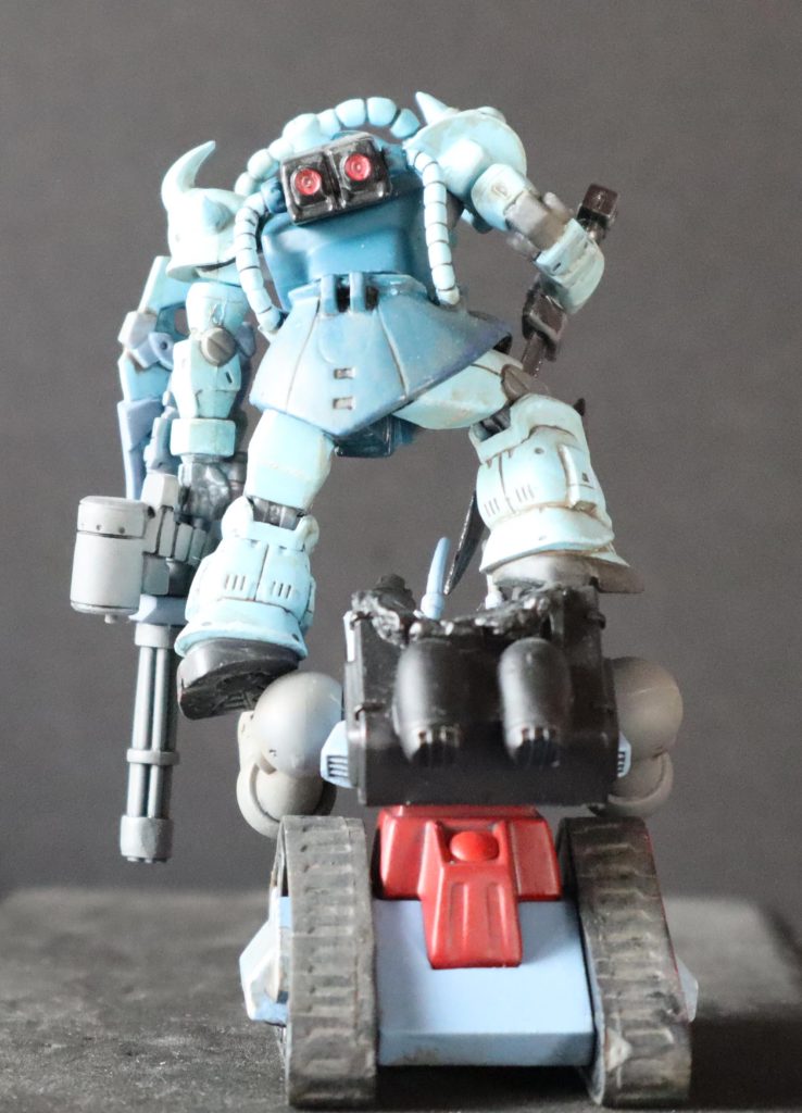 グフカスタムVS量産型ガンタンク（コンバージ）–5枚目/制作者：tytaniaIII