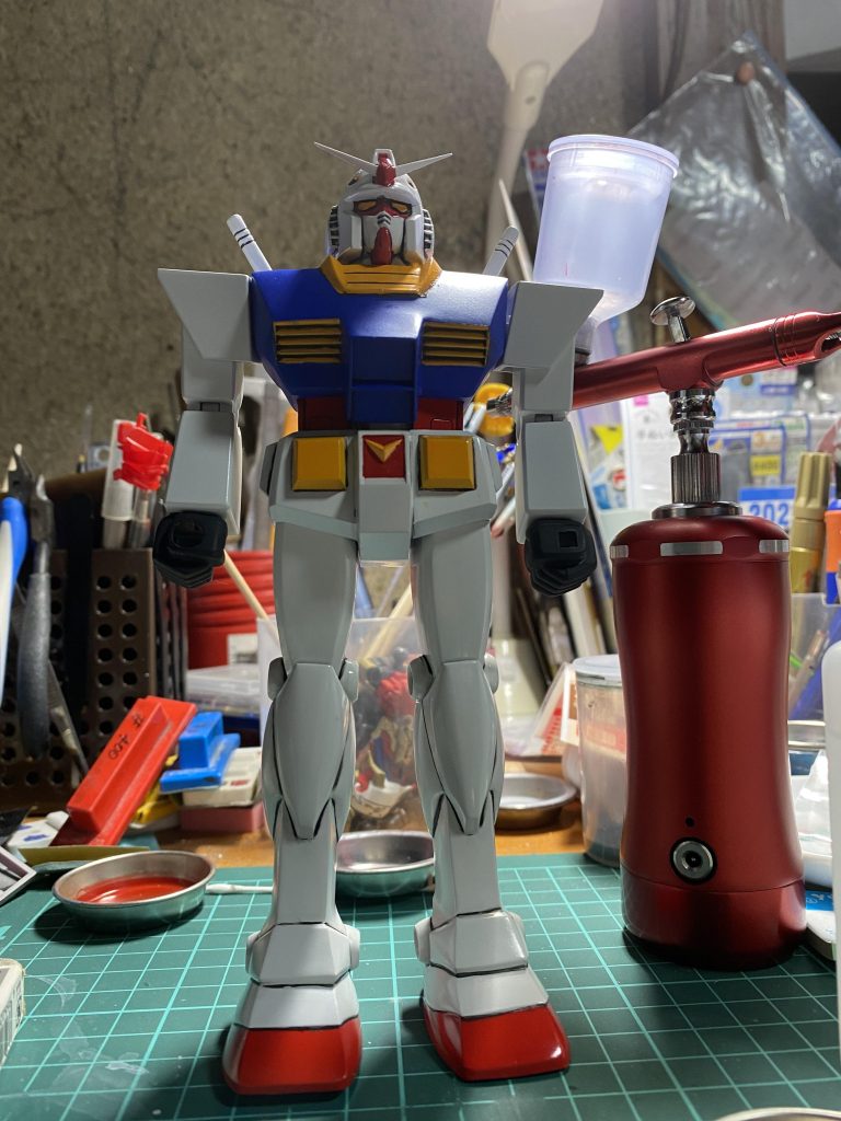 素組み、合わせ目消し、全塗装の無改造で楽しみました。