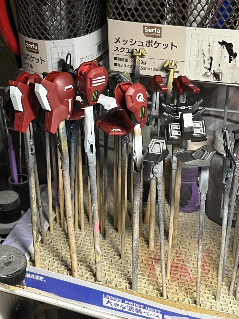 以前組んだものにデカールを貼ってブラッシュアップを。