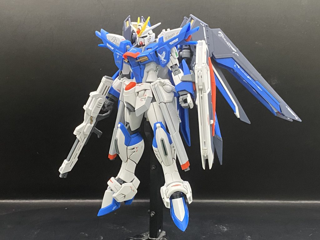 HGCE ライジングフリーダムガンダム–2枚目/制作者:萌木原あるく
