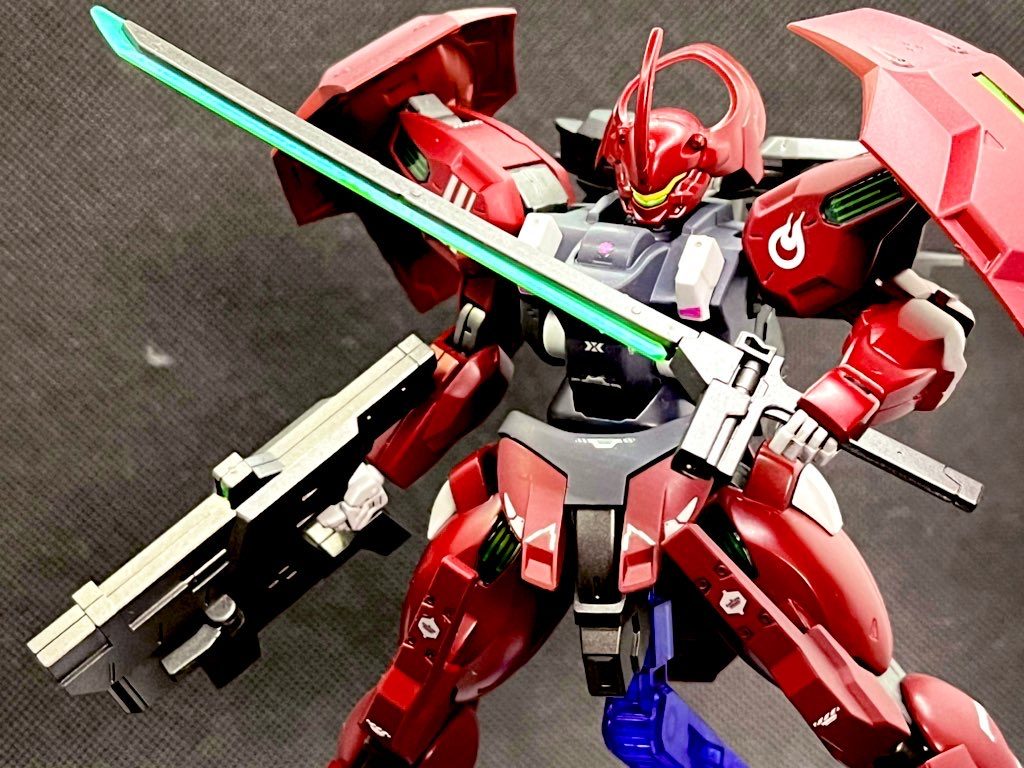 ライフルの先端は金属パーツでディテールアップ。写真だと見にくいな！