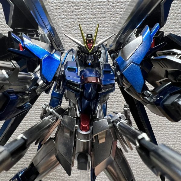 HGライジングフリーダム　キャンディ塗装