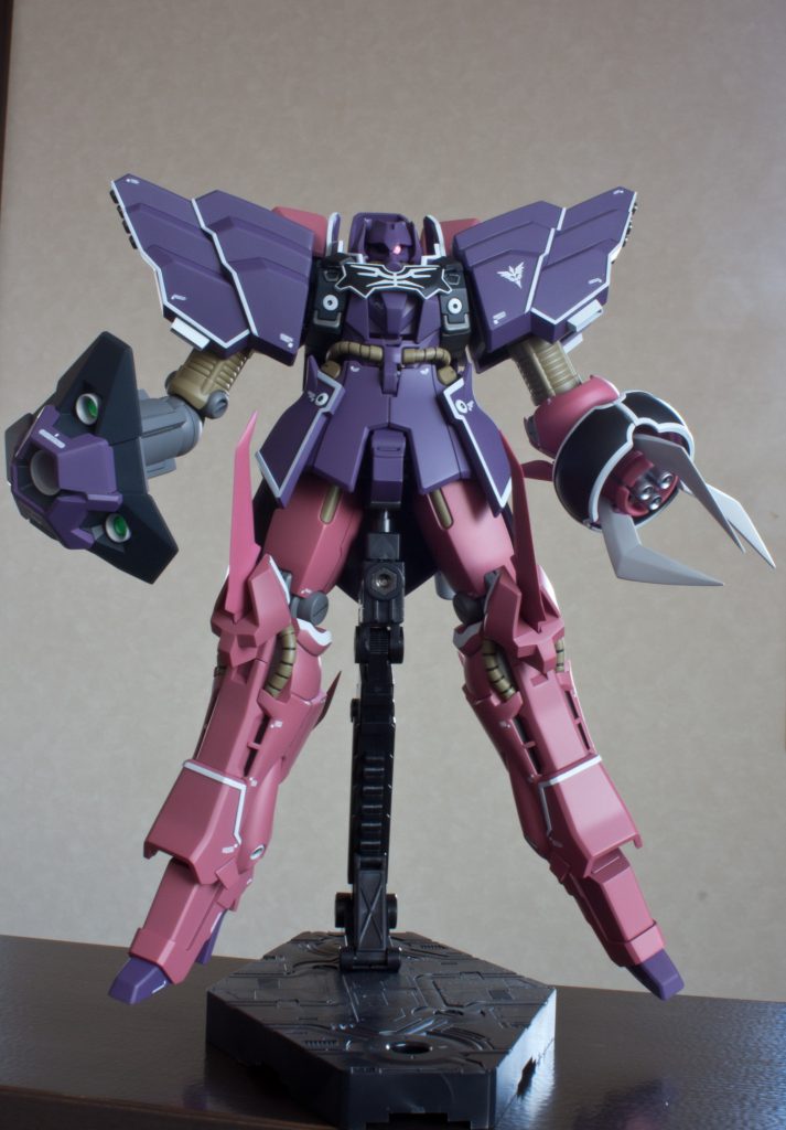 自分で破壊した右腕にシールドユニット直付けしたくらいしか差はないです。EP6バージョンで不評だったキット成形色は大分よくなりました❕