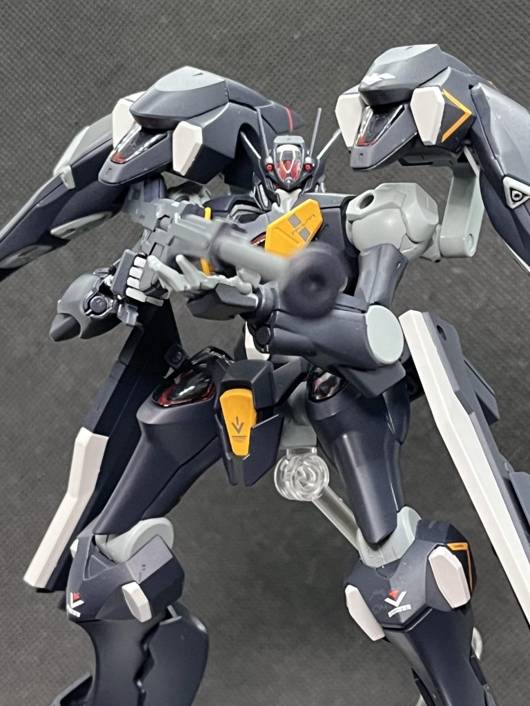 パケ絵っぽく。地味に難しいポージング。