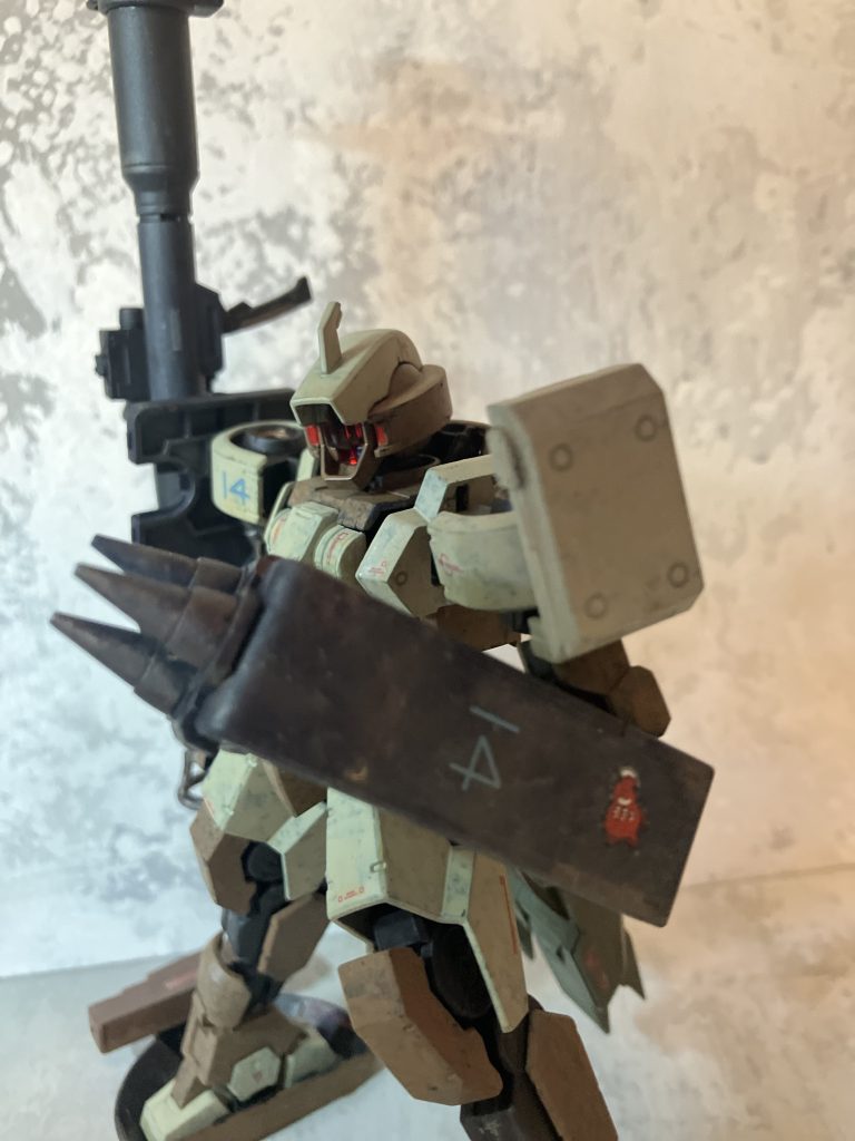 そんな役目を追ったガランモッサが搭乗するゲイレールは作戦においてカラーリングや装備を変えていても、おかしくないと思い砂漠仕様でゲイレールを製作しました