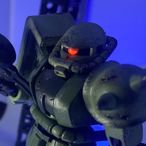 HGザクII 汚しが似合うザク