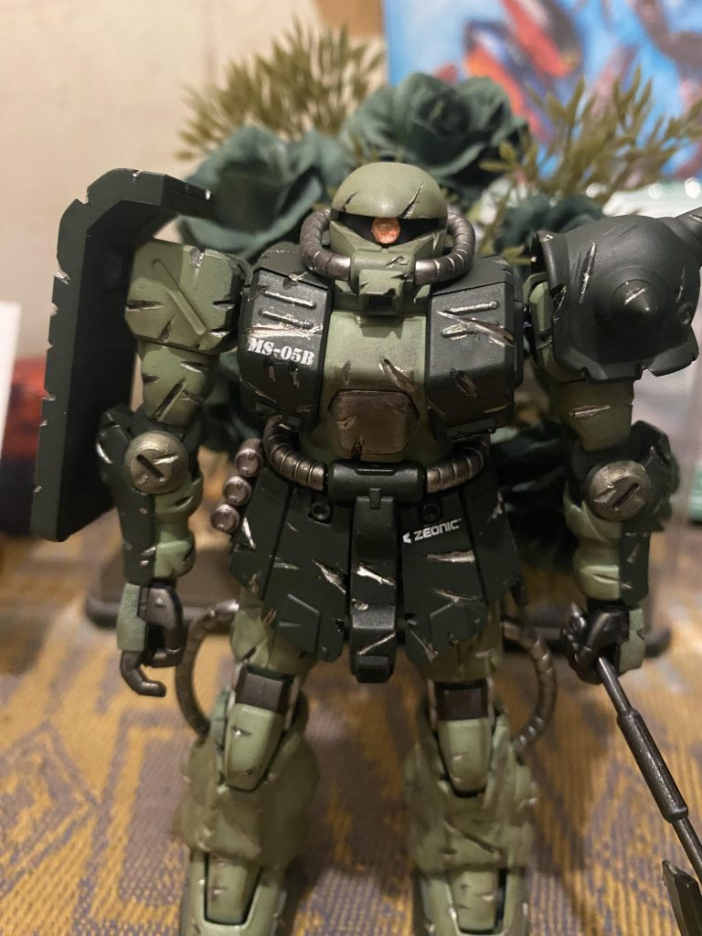 　傷を付けられる道具を持っていなかったので、薄いヤスリの角を使うのみの、一種類での傷付けになってきまいましたが、また同じような物を作る時は色々試してみたいと思います。ご覧いただきありがとうございました！