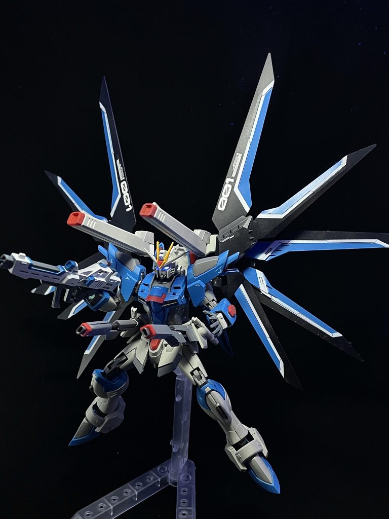 HGCE ライジングフリーダムガンダム–2枚目/制作者：clover@aniki1109