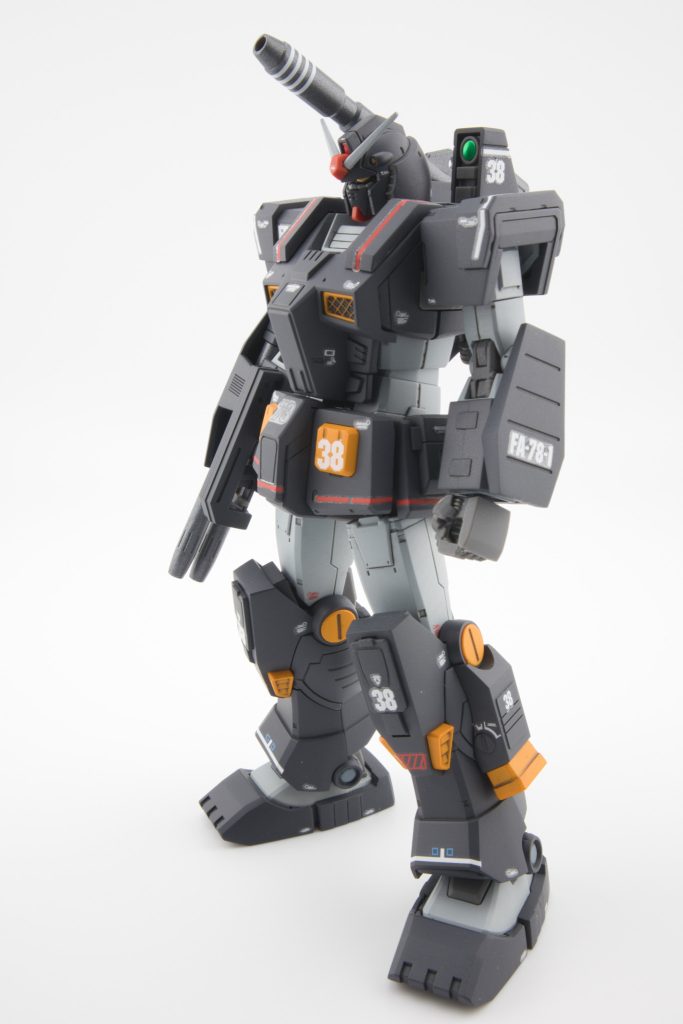 フルアーマーガンダム–3枚目/制作者：HerGrayMetal