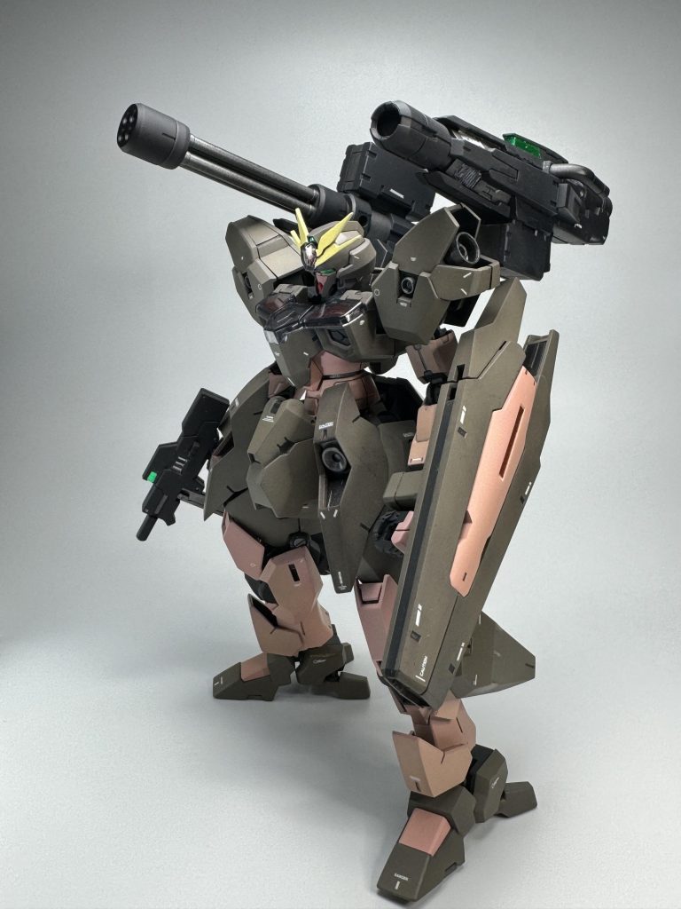 ガンダム・ルブリス・ソーン(陸戦仕様)–3枚目/制作者：ピロシキ