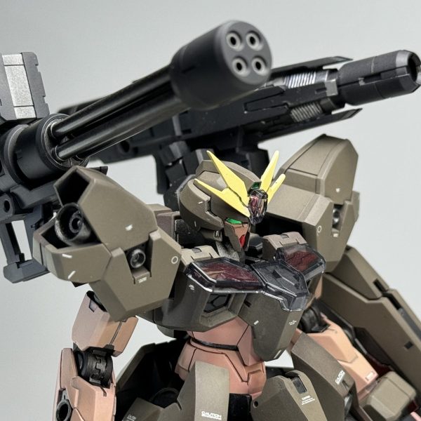 ガンダム・ルブリス・ソーン(陸戦仕様)