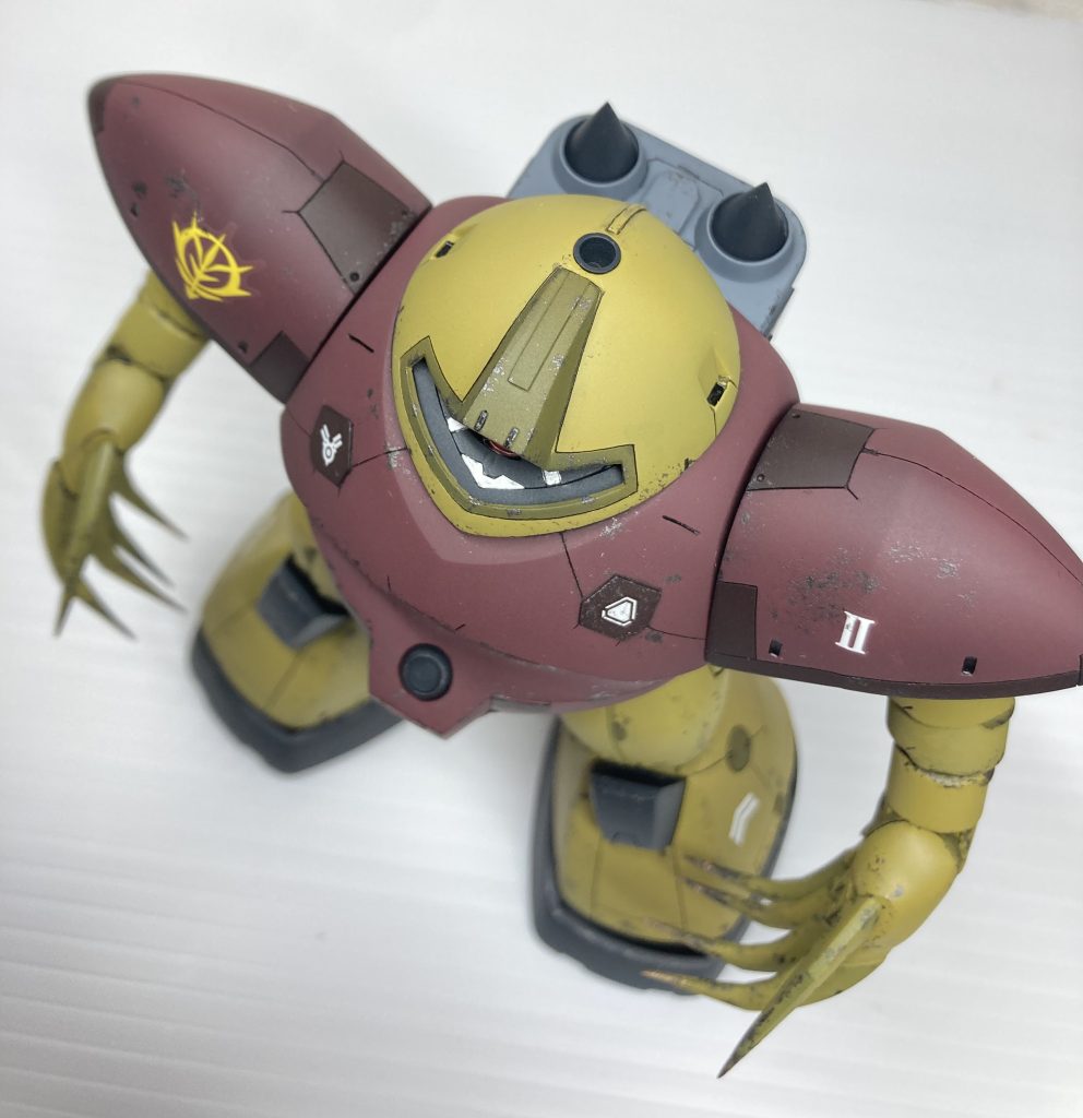 フリージーヤードは繰り抜いて、手元にあったバーニアパーツで置き換えしました。