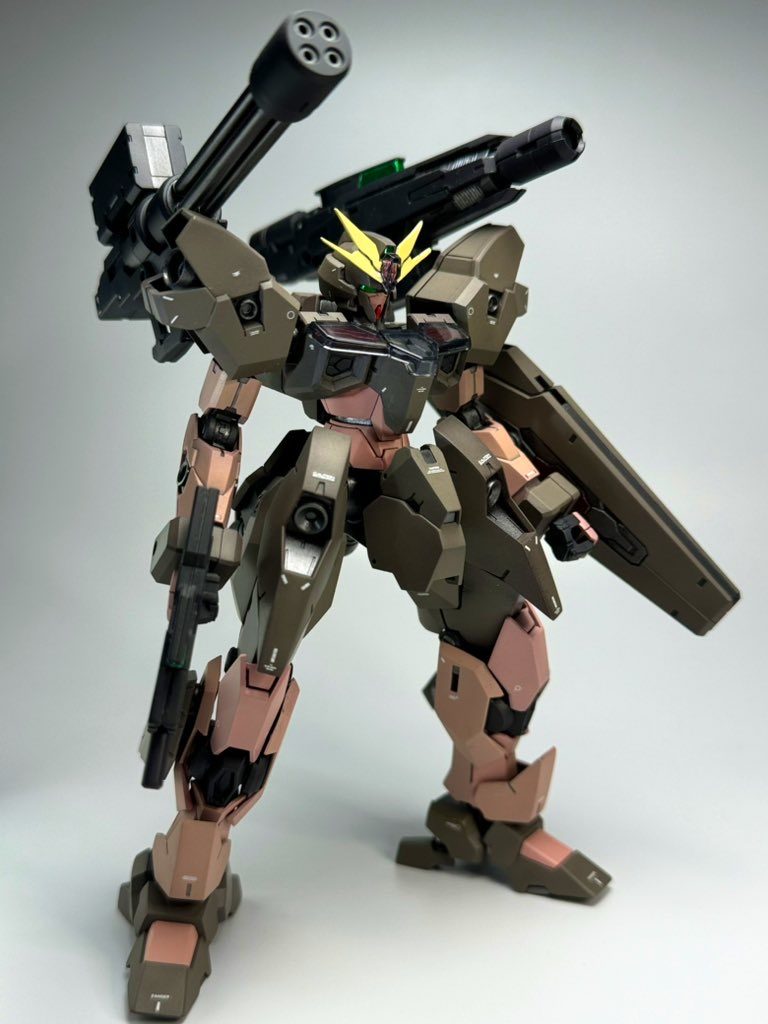 ガンダム・ルブリス・ソーン(陸戦仕様)–2枚目/制作者：ピロシキ