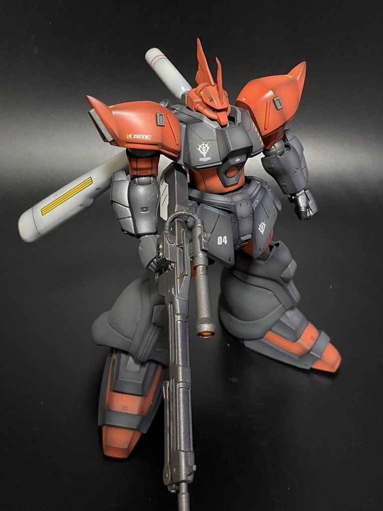 素で撮った写真です。立ってるだけというのが一番キマってると、個人的には思ってます。