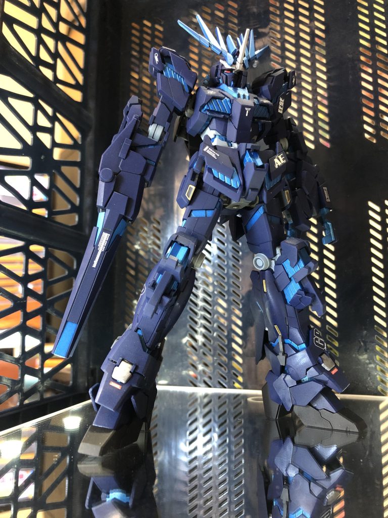 青いバンシィ–8枚目/制作者：真樹京介