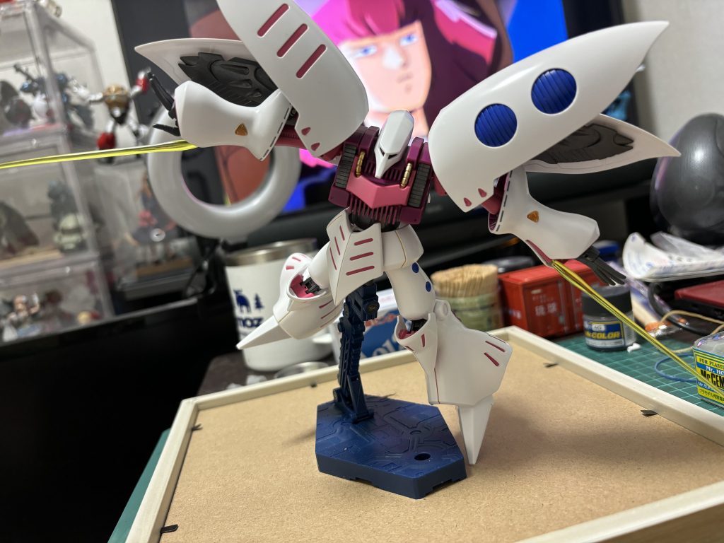 肩パッドこんなに動くのね。後、ファンネルエフェクト欲しい…