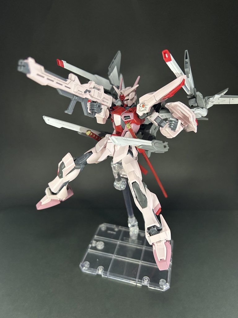 フルバースト的なポージングも