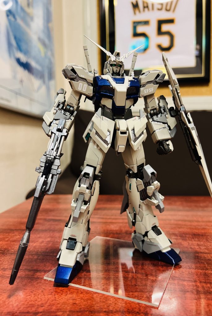 足長すぎなので、ヒザ以外デストロイ解除！あれ？左右入れ替わってる… ま、いっか。