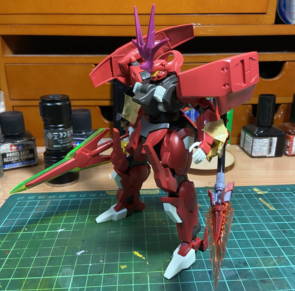 天ミナの武器とグエル専用ディランザのパーツを加工してくっつけています。