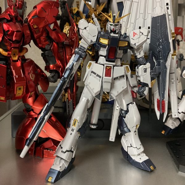 νガンダムカッコよ