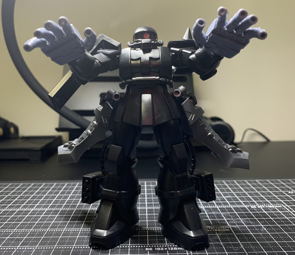 5連装粒子砲試作型ザク:ジオング用5連想メガ粒子砲の試作型　ジオングのマニュピレーターつけてます。 