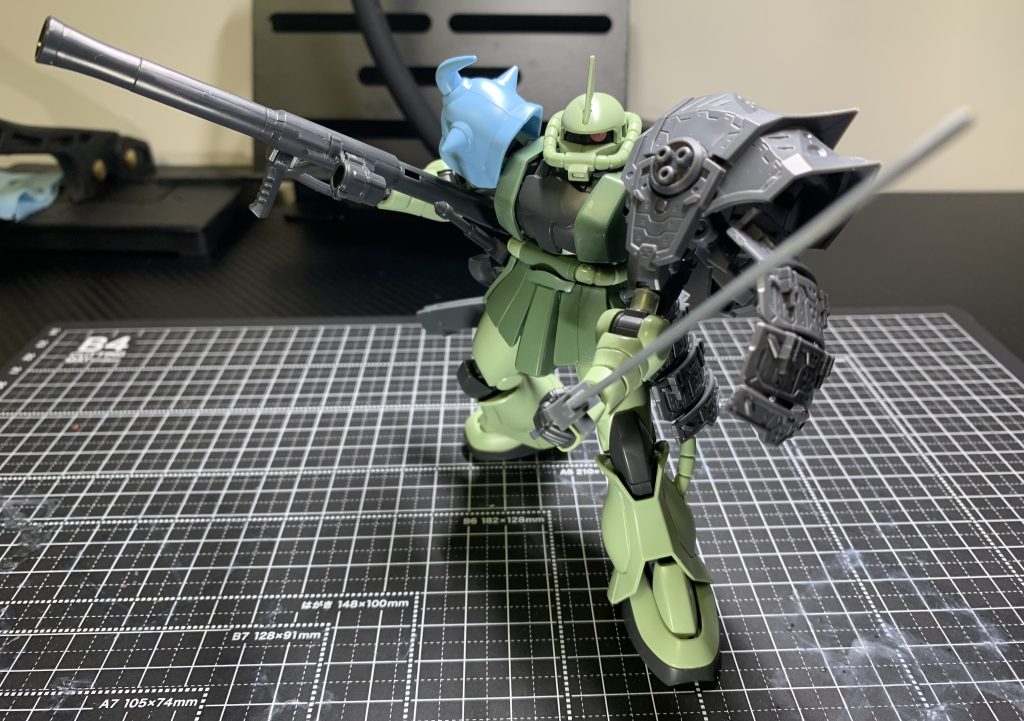 左舷強攻型ザク