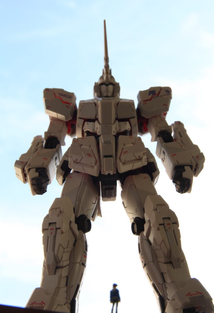 お台場に行くとユニコーンから少し離れたところでコーヒーを飲むのが何よりの楽しみです♪次回はデストロイモードの撮影…がいつになるやら。拙い作品を最後までご覧下さりありがとうございました!