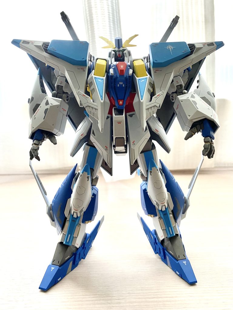 デカールはガンダムデカールの閃光のハサウェイ汎用と余ってるPGマーク2とスジボリ堂のロボデカール所々にハセガワのホログラムフィニッシュでキラキラ+